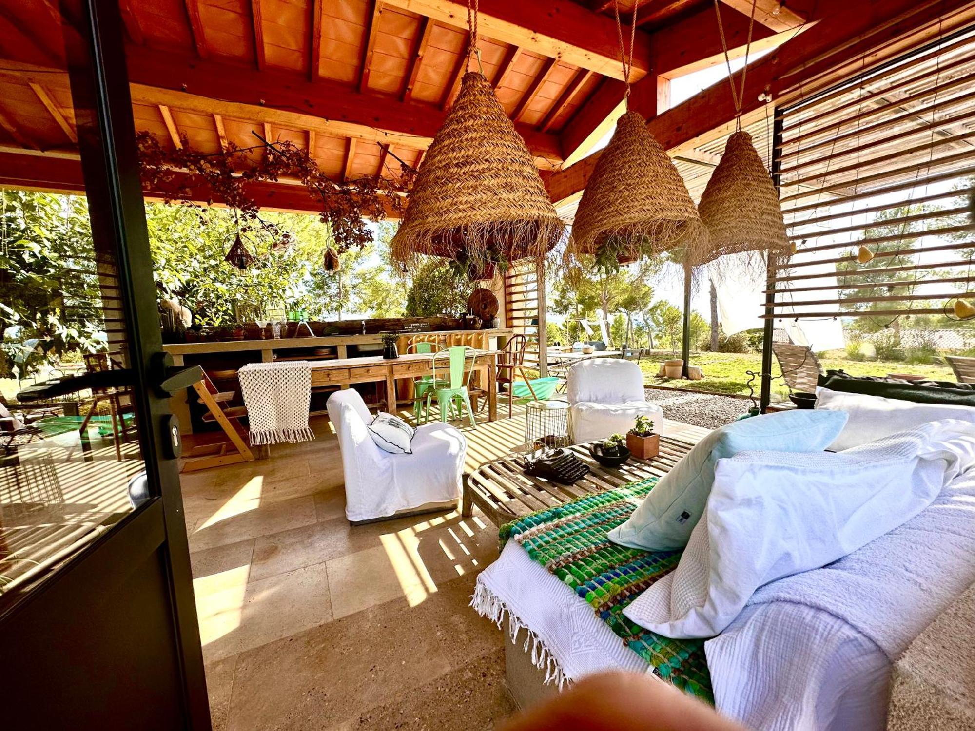 Simple Home La Cadiere-d'Azur Exterior photo